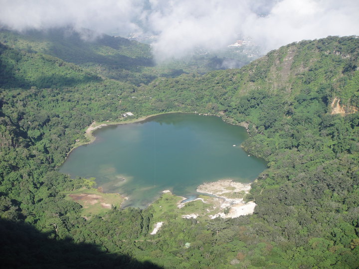Alegría Lagoon Travel Guide